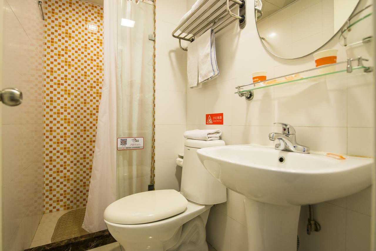 Home Inn Chongqing Nanping Pedestrian Street Branch Exteriör bild