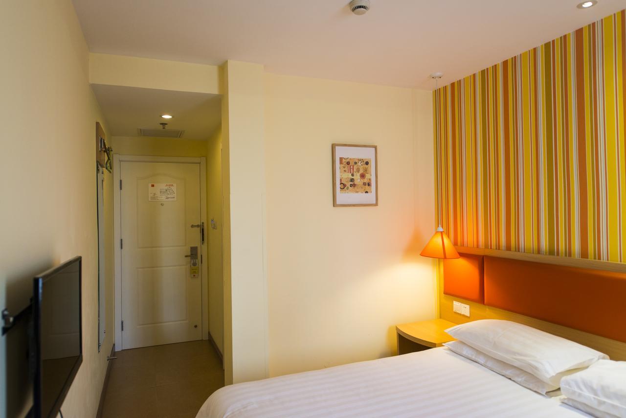 Home Inn Chongqing Nanping Pedestrian Street Branch Exteriör bild
